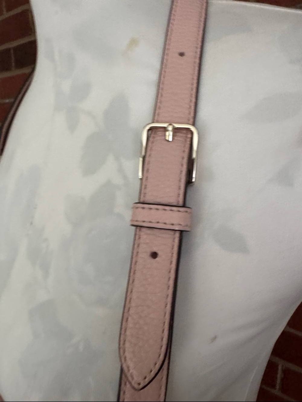 Kate Spade New York Leila Pebbled Leather Crossbody Belt Bag with Gold Hardware - Picture 6 of 11